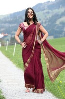 Shruti Hassan Stills in Gabbar Singh
